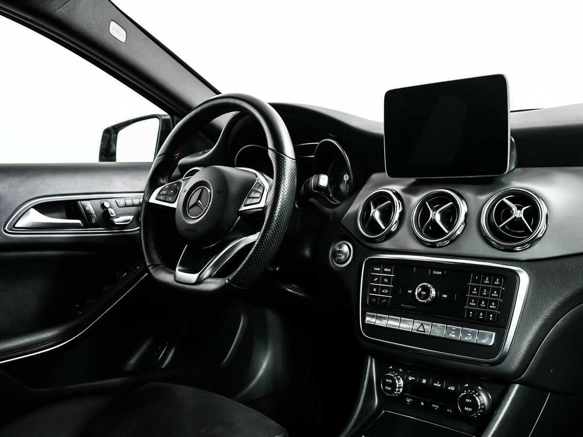 Купить Mercedes-Benz GLA 250, 2018, 50 565 км, фото №9