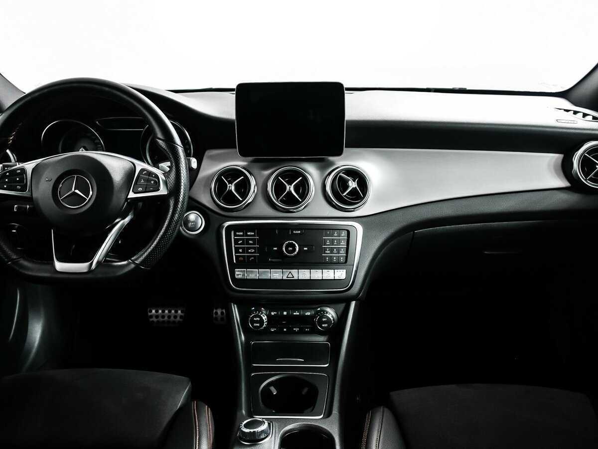 Купить Mercedes-Benz GLA 250, 2018, 50 565 км, фото №11