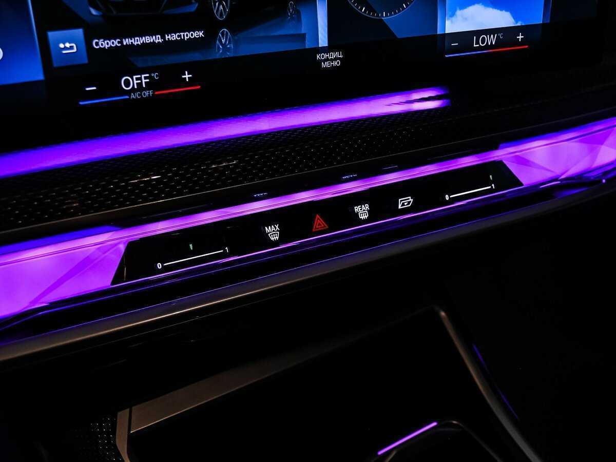 Купить BMW 7 серии 740d xDrive, 2023, 22 205 км, фото №21