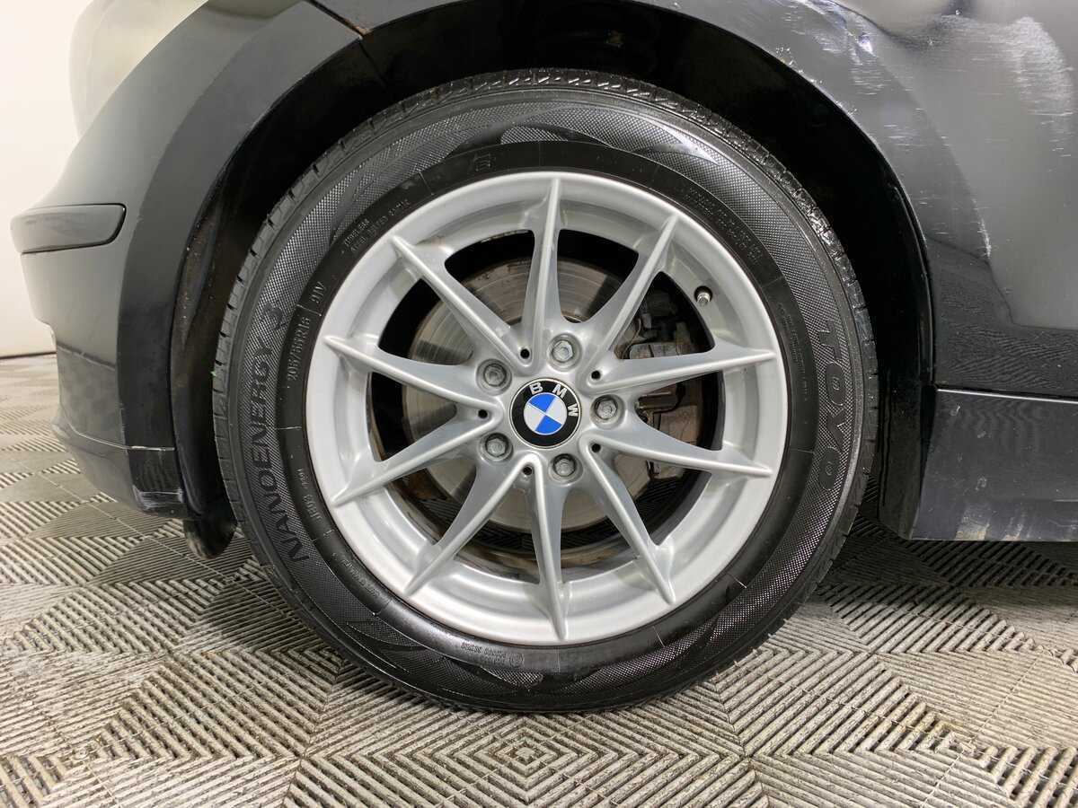 Купить BMW 1 серии 116i, 2011, 197 000 км, фото №9