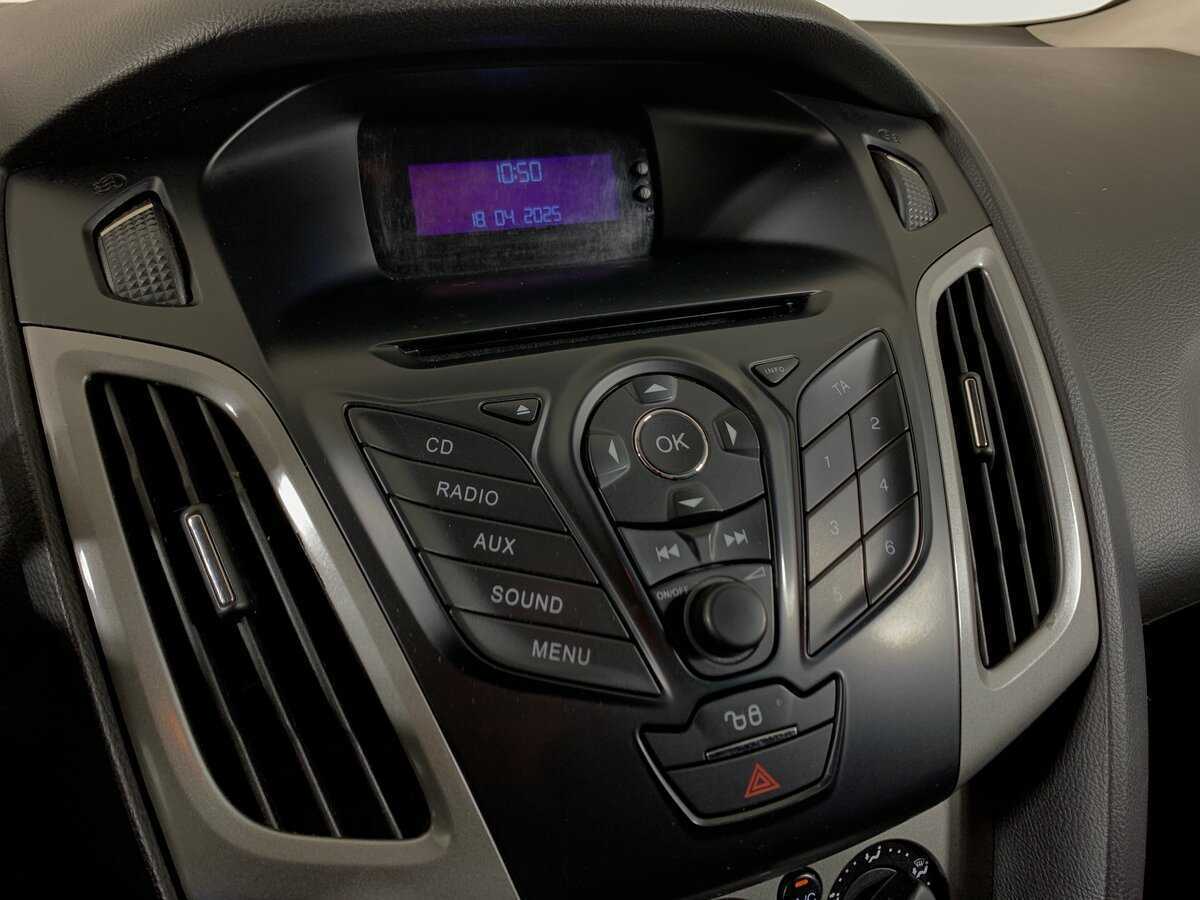 Купить Ford Focus, 2011, 280 234 км, фото №16