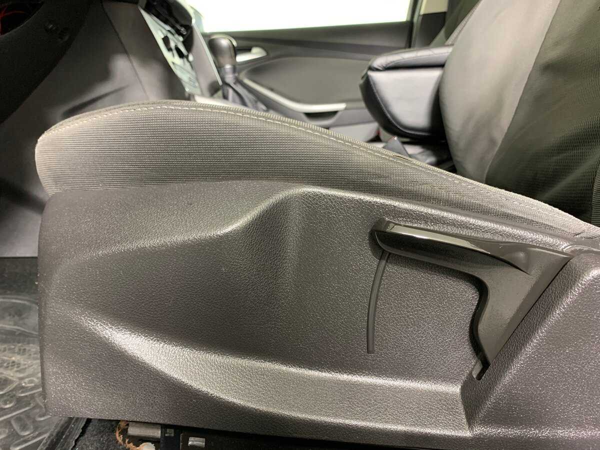 Купить Ford Focus, 2011, 280 234 км, фото №17