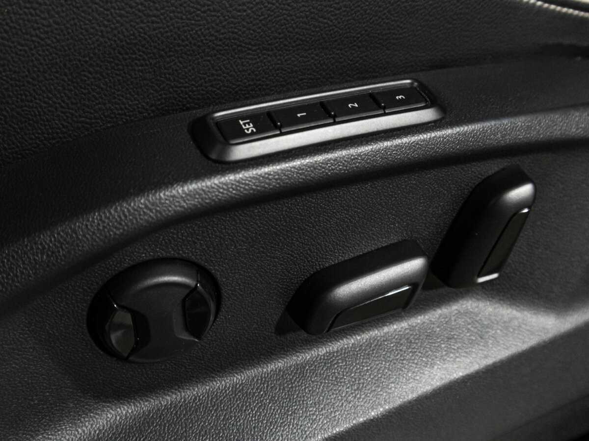 Купить Volkswagen Tiguan, 2018, 104 827 км, фото №19