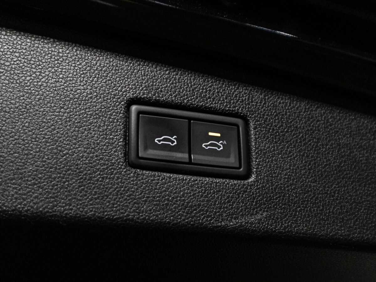 Купить Volkswagen Tiguan, 2021, 125 000 км, фото №16