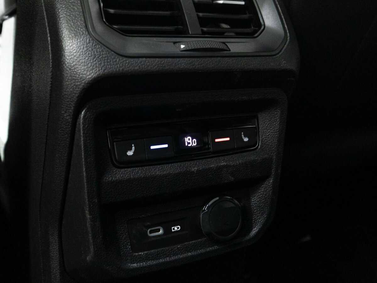 Купить Volkswagen Tiguan, 2021, 125 000 км, фото №19