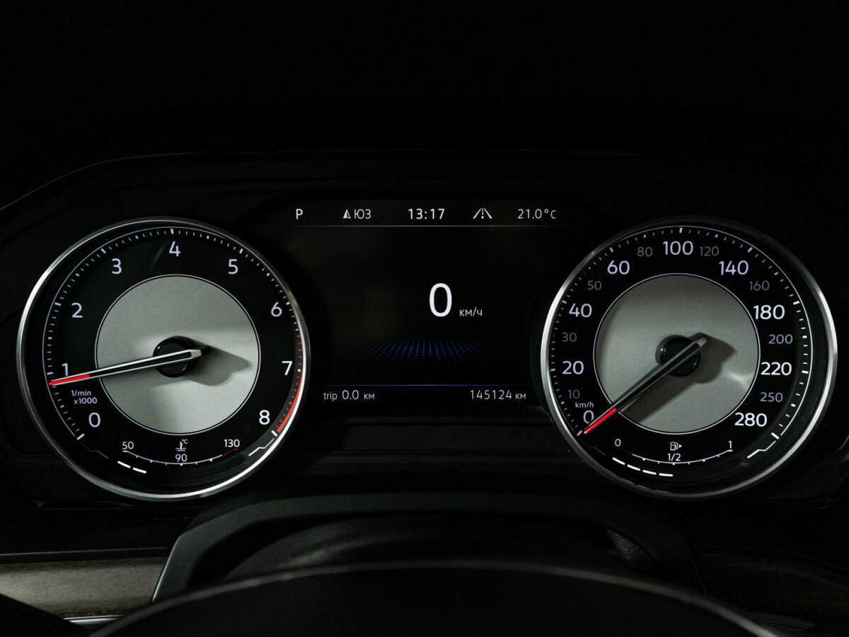 Купить Volkswagen Touareg, 2019, 145 123 км, фото №12