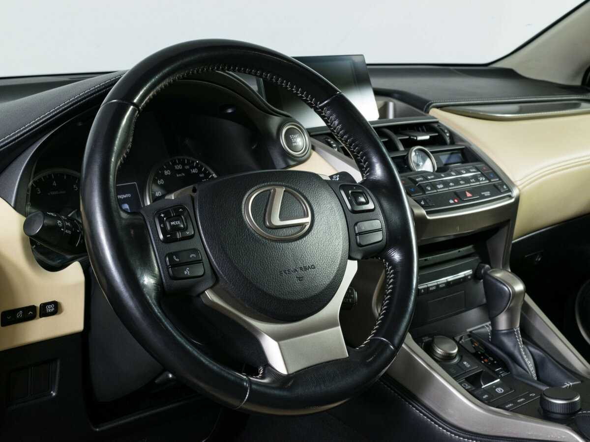 Купить Lexus NX 200t, 2015, 104 321 км, фото №12