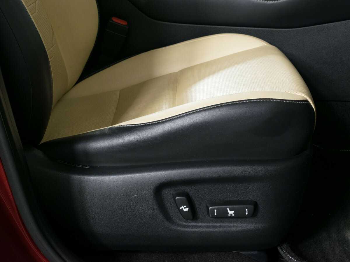 Купить Lexus NX 200t, 2015, 104 321 км, фото №15