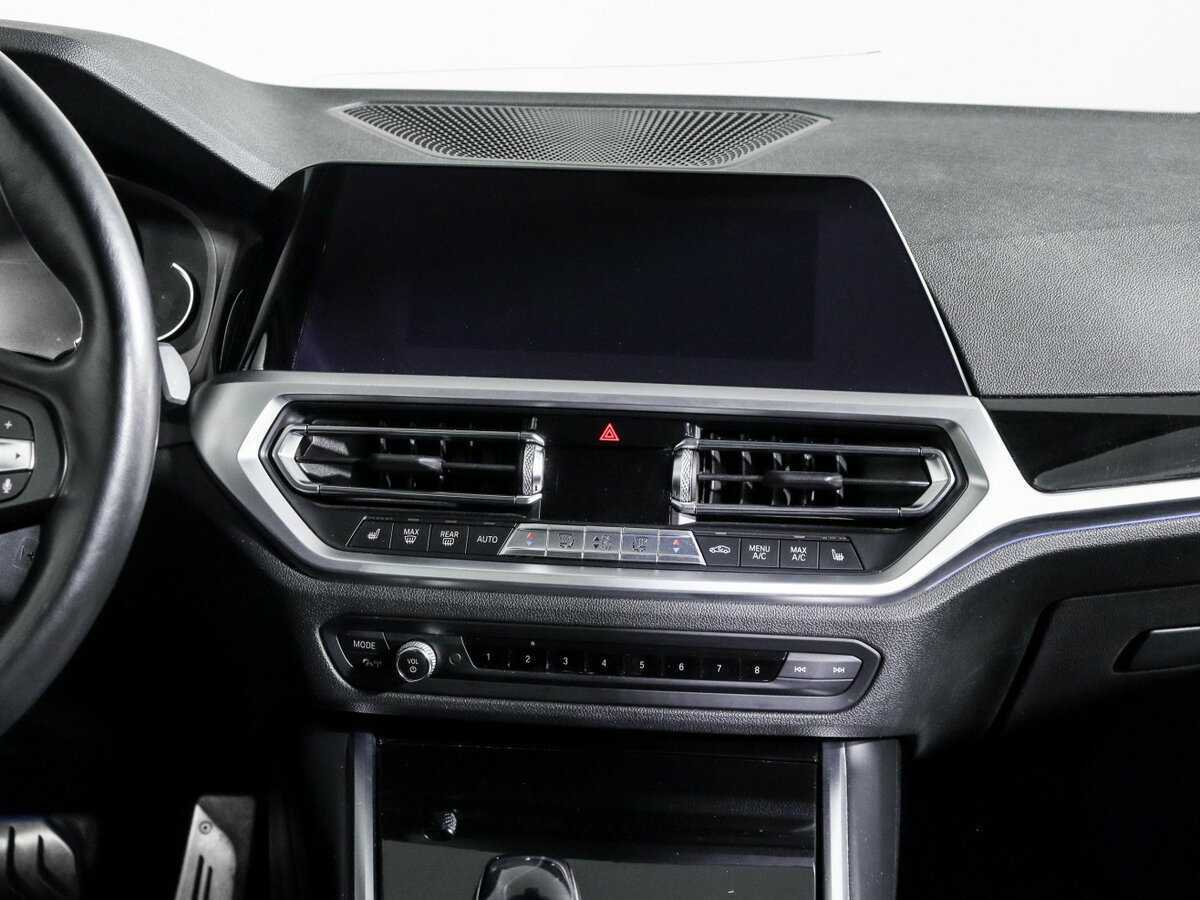 Купить BMW 3 серии 318d, 2019, 95 281 км, фото №10