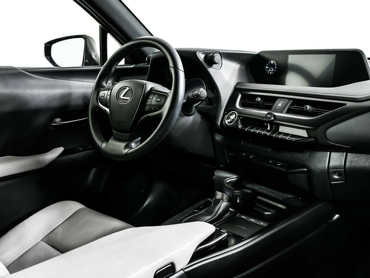 Купить Lexus UX 200, 2021, 16 667 км, фото №9