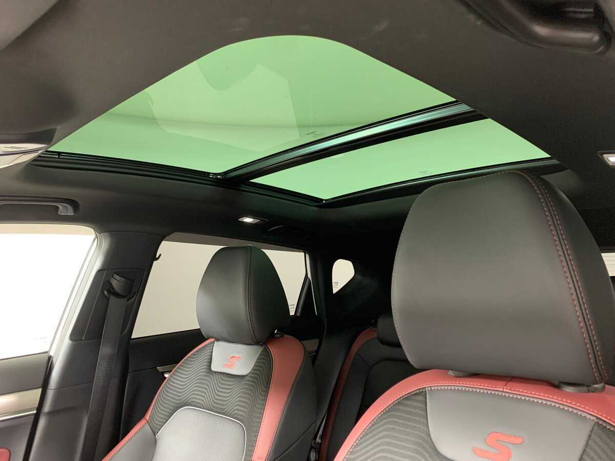 Купить Geely Coolray, 2023, 41 939 км, фото №19