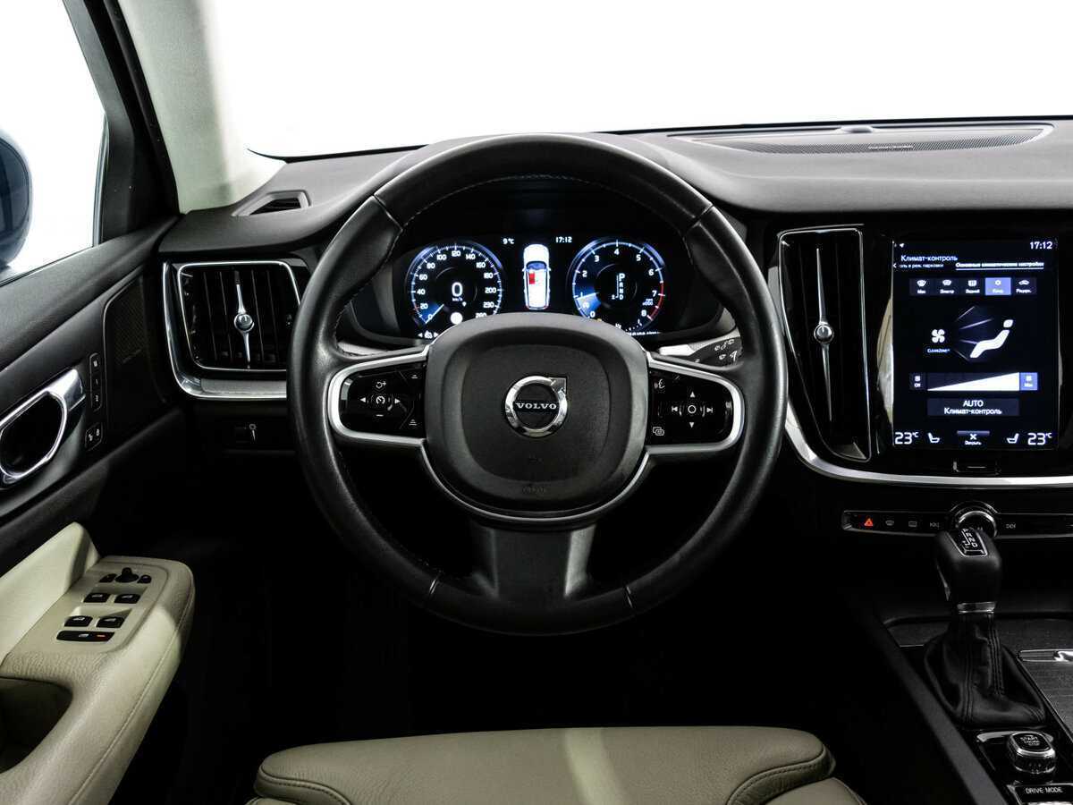 Купить Volvo V60 Cross Country, 2019, 112 409 км, фото №10