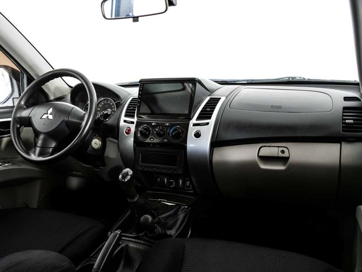 Купить Mitsubishi Pajero Sport, 2011, 126 131 км, фото №7