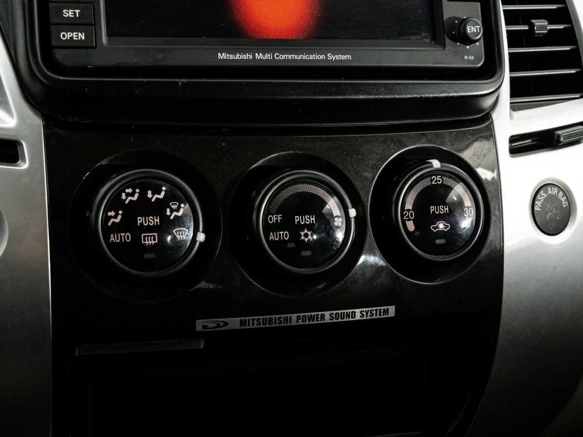 Купить Mitsubishi Pajero Sport, 2010, 183 482 км, фото №10