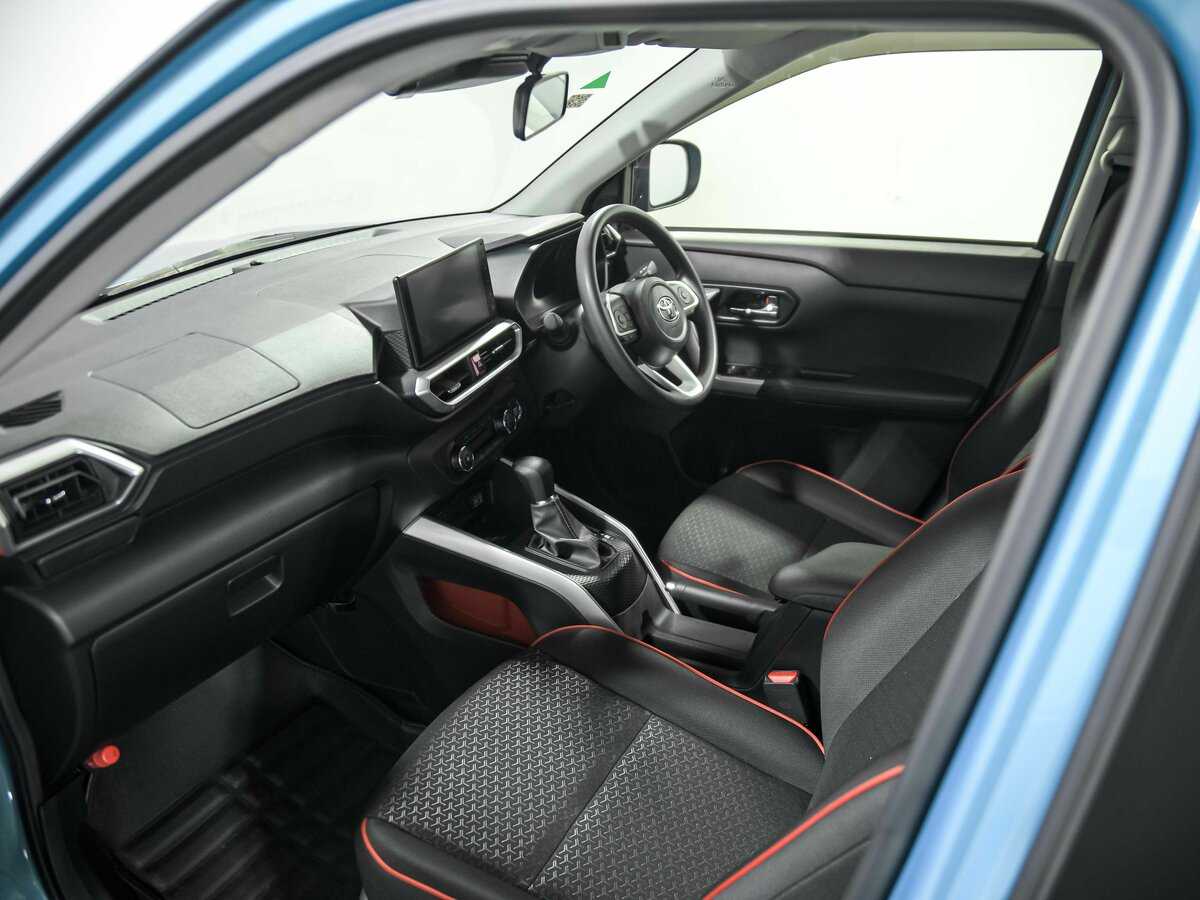 Купить Toyota Raize, 2020, 38 336 км, фото №15
