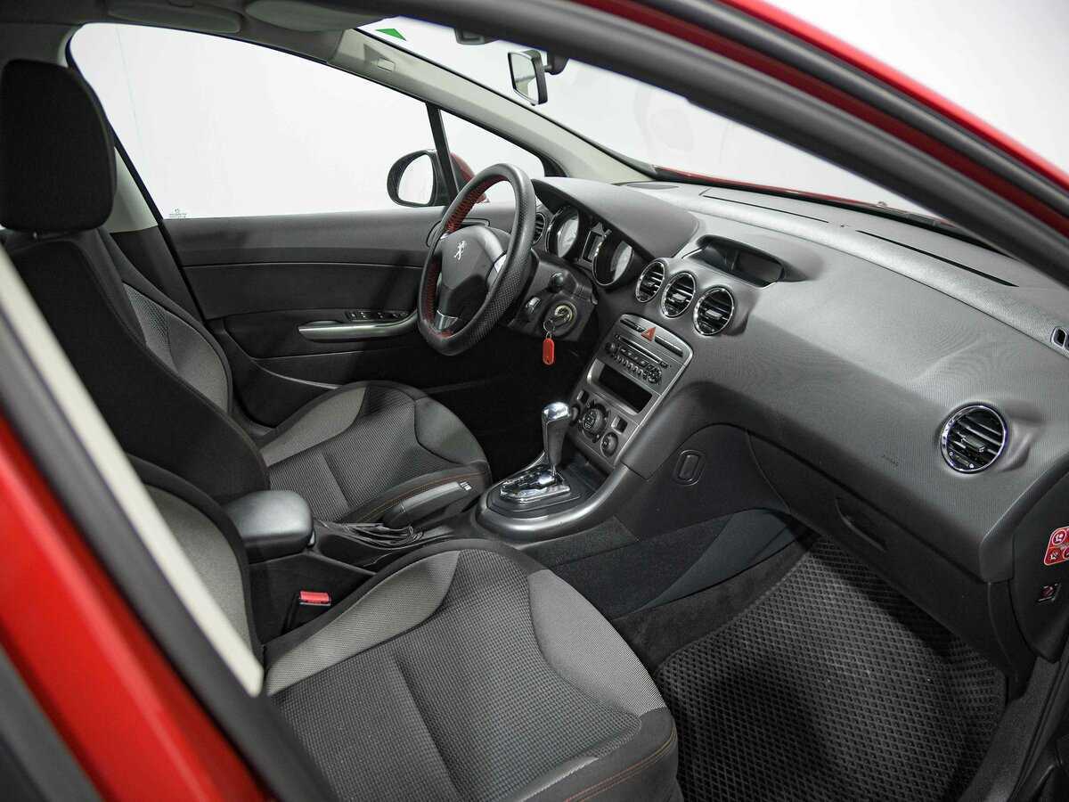 Купить Peugeot 308, 2011, 95 484 км, фото №13