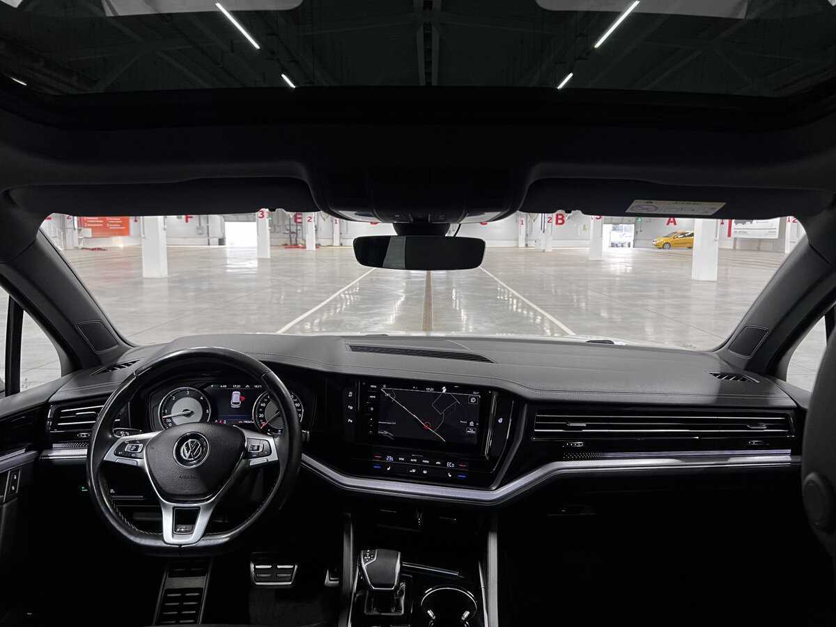 Купить Volkswagen Touareg, 2018, 198 264 км, фото №14