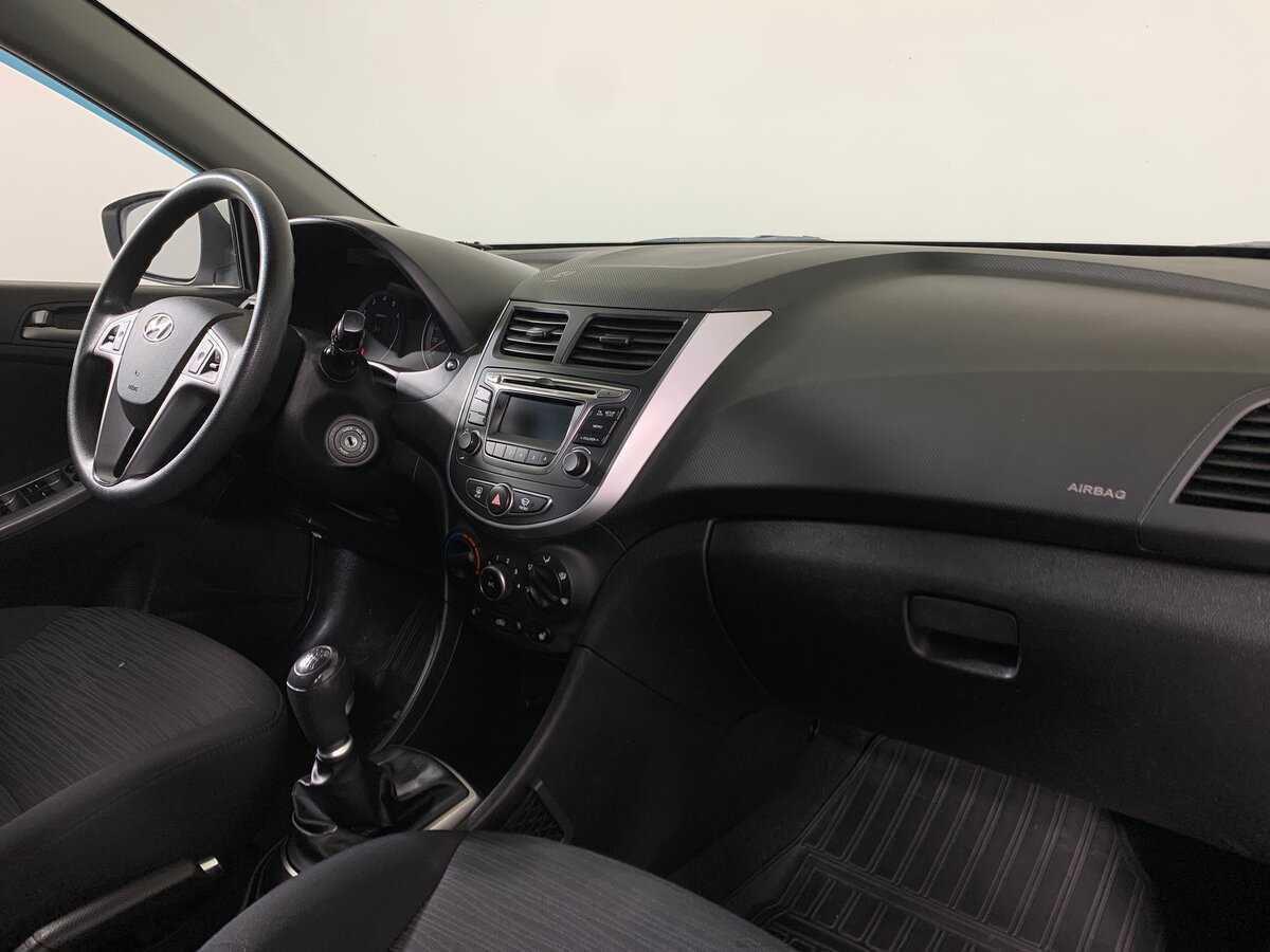 Купить Hyundai Solaris, 2016, 83 205 км, фото №14