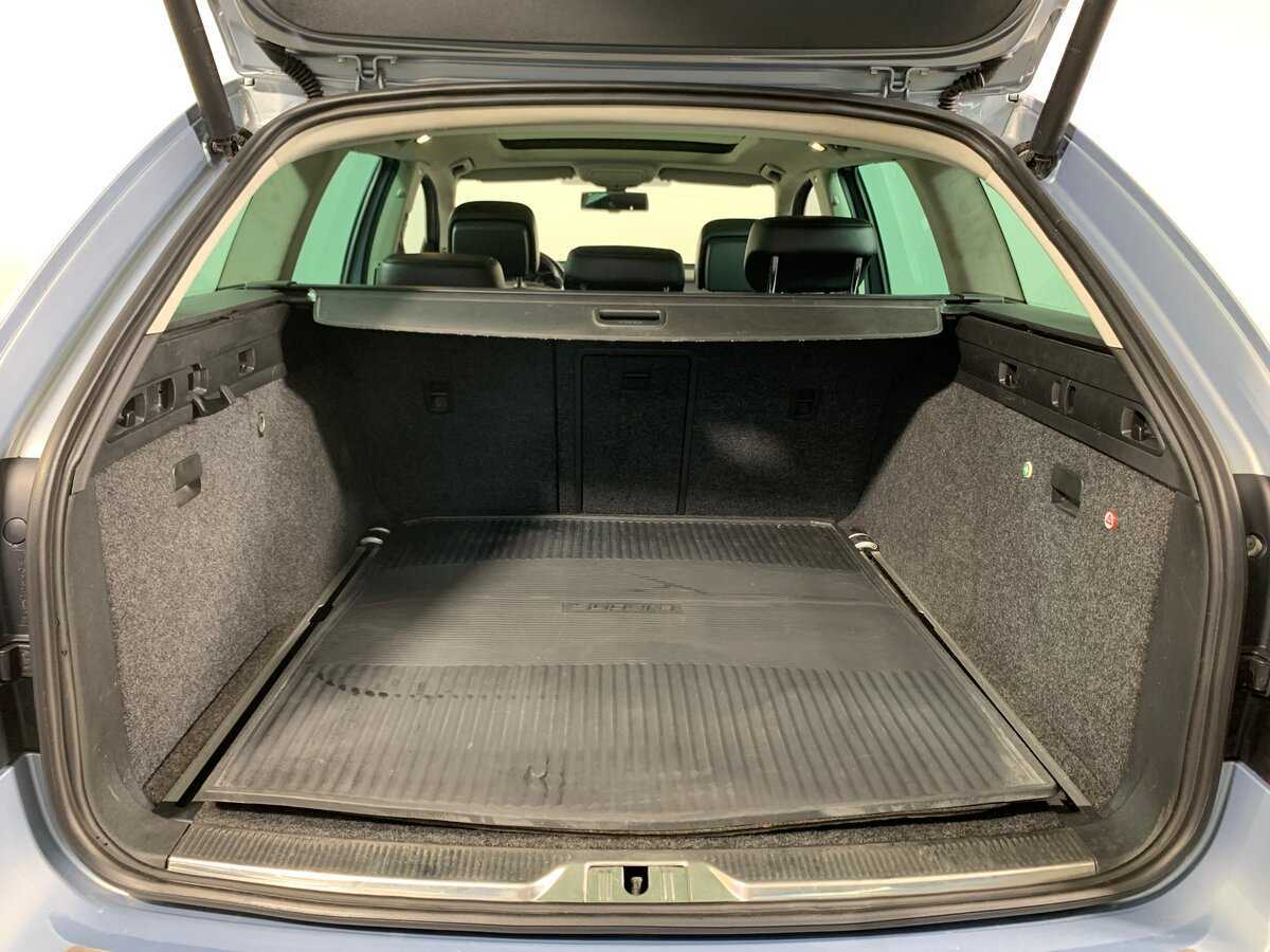 Купить Skoda Superb, 2011, 293 603 км, фото №21