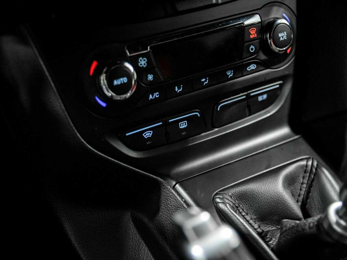 Купить Ford Focus ST, 2012, 167 964 км, фото №10