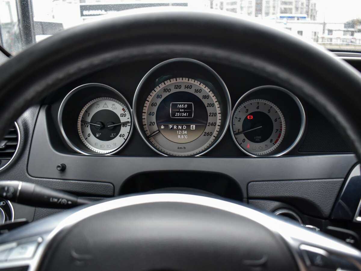 Купить Mercedes-Benz C-Класс 180 BlueEFFICIENCY, 2011, 251 200 км, фото №19