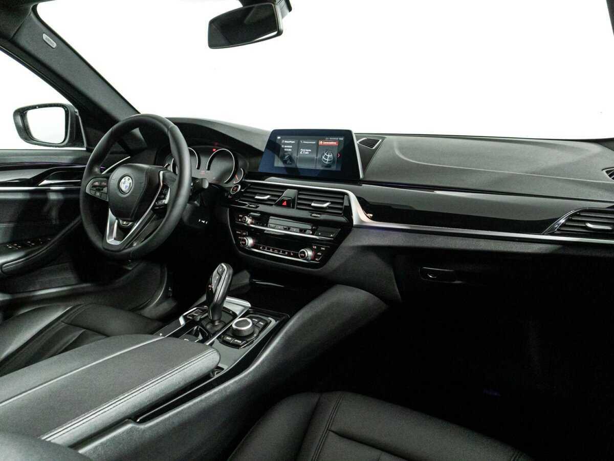 Купить BMW 5 серии 520d, 2020, 70 000 км, фото №9