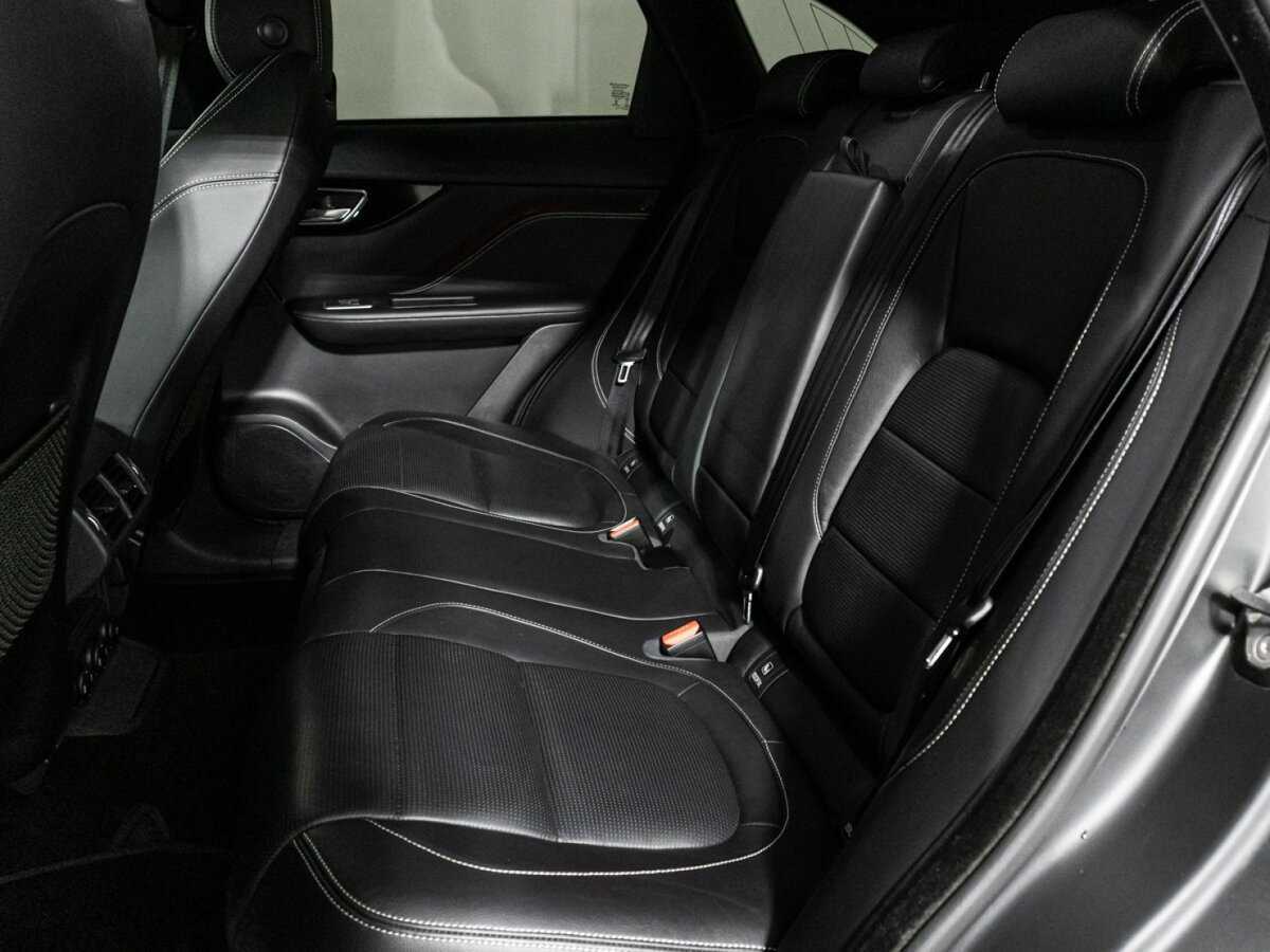 Купить Jaguar F-Pace, 2018, 30 961 км, фото №10