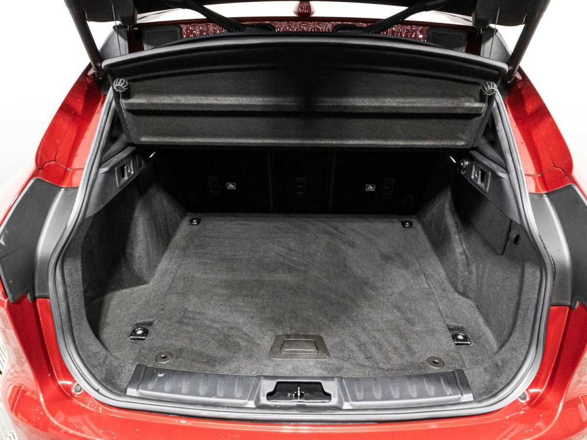 Купить Jaguar F-Pace, 2018, 30 961 км, фото №15