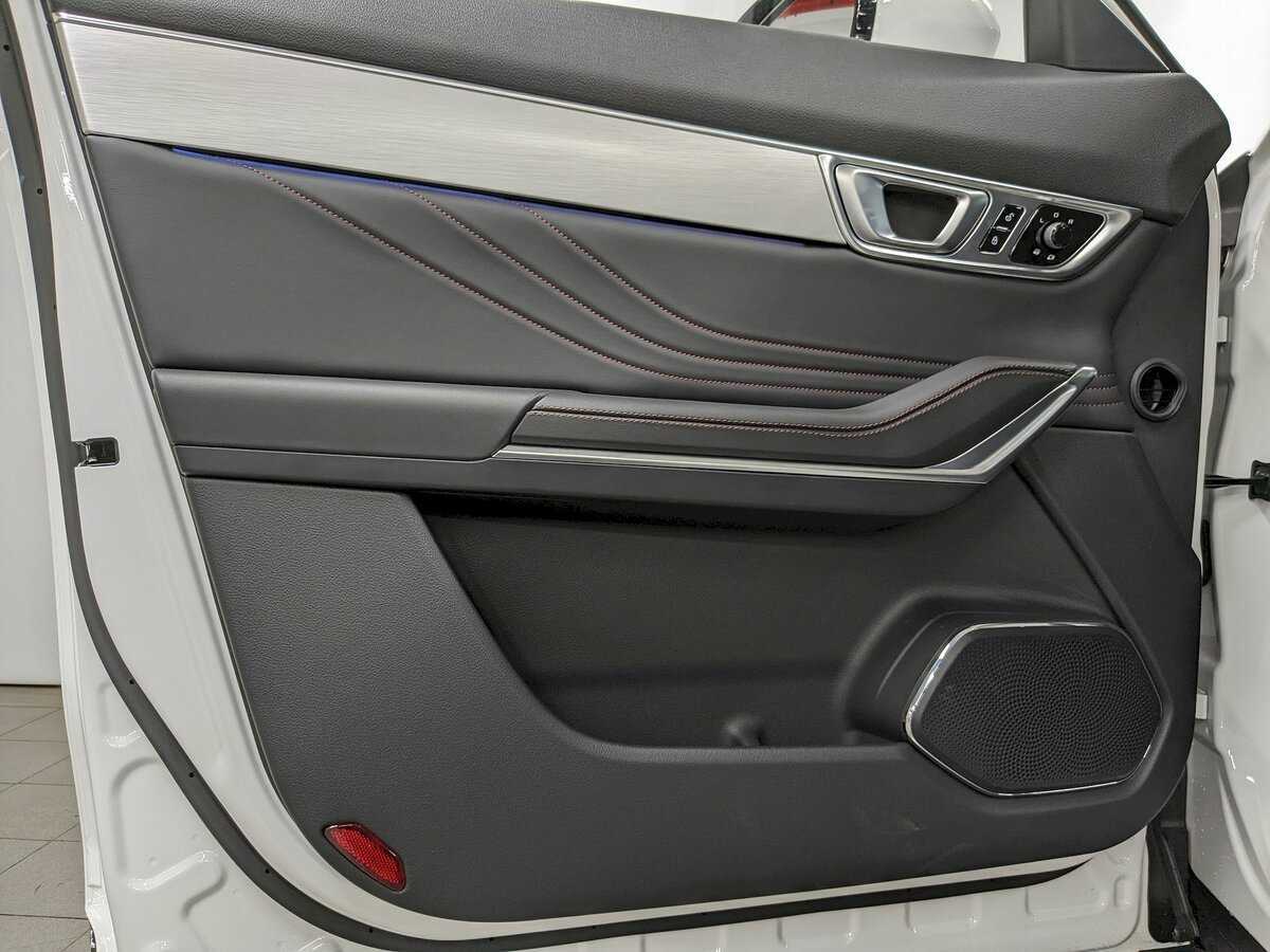 Купить FAW Bestune T99, 2023, 50 км, фото №11