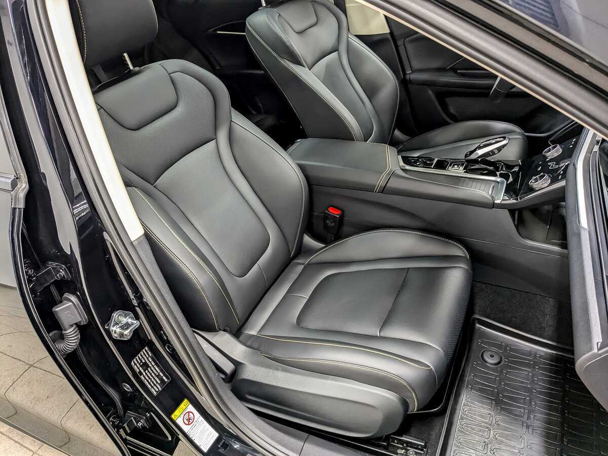 Купить FAW Bestune B70, 2023, 19 932 км, фото №24