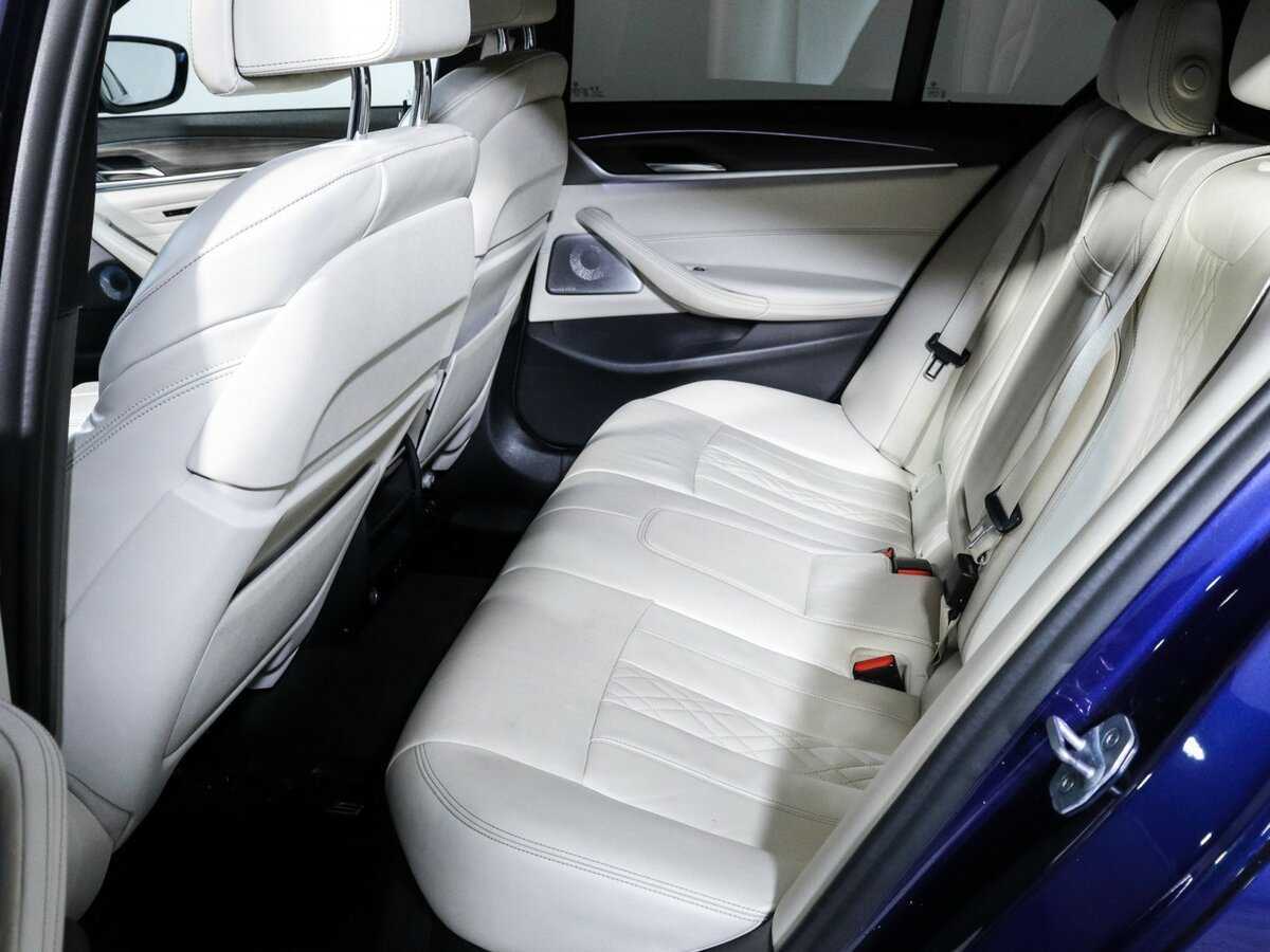 Купить BMW 5 серии 530d xDrive, 2019, 127 376 км, фото №7