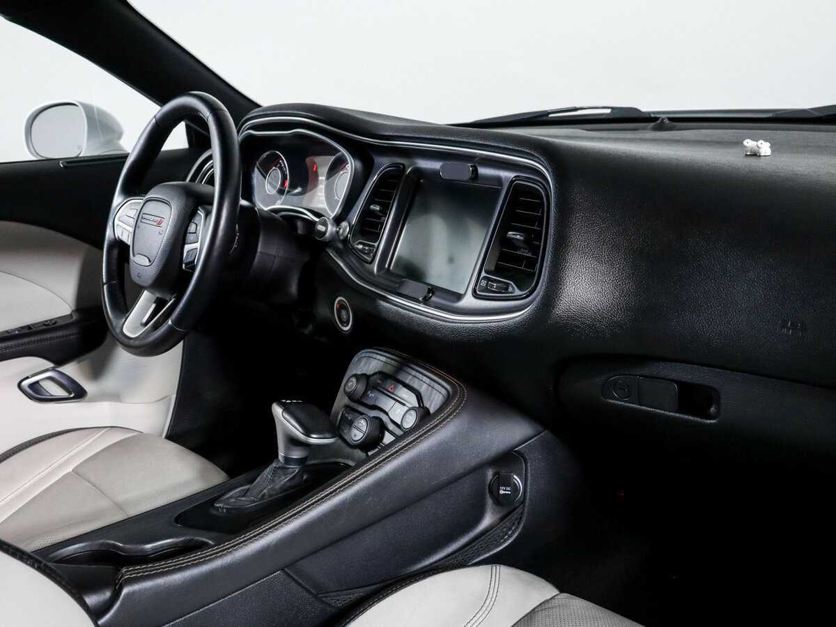 Купить Dodge Challenger, 2014, 150 298 км, фото №6