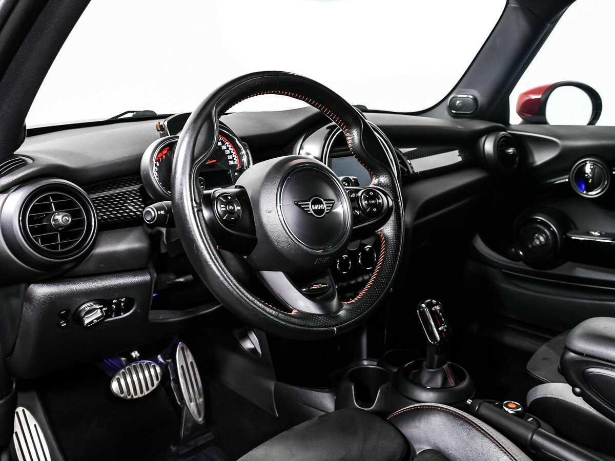 Купить Mini Hatch JCW John Cooper Works, 2019, 99 839 км, фото №12