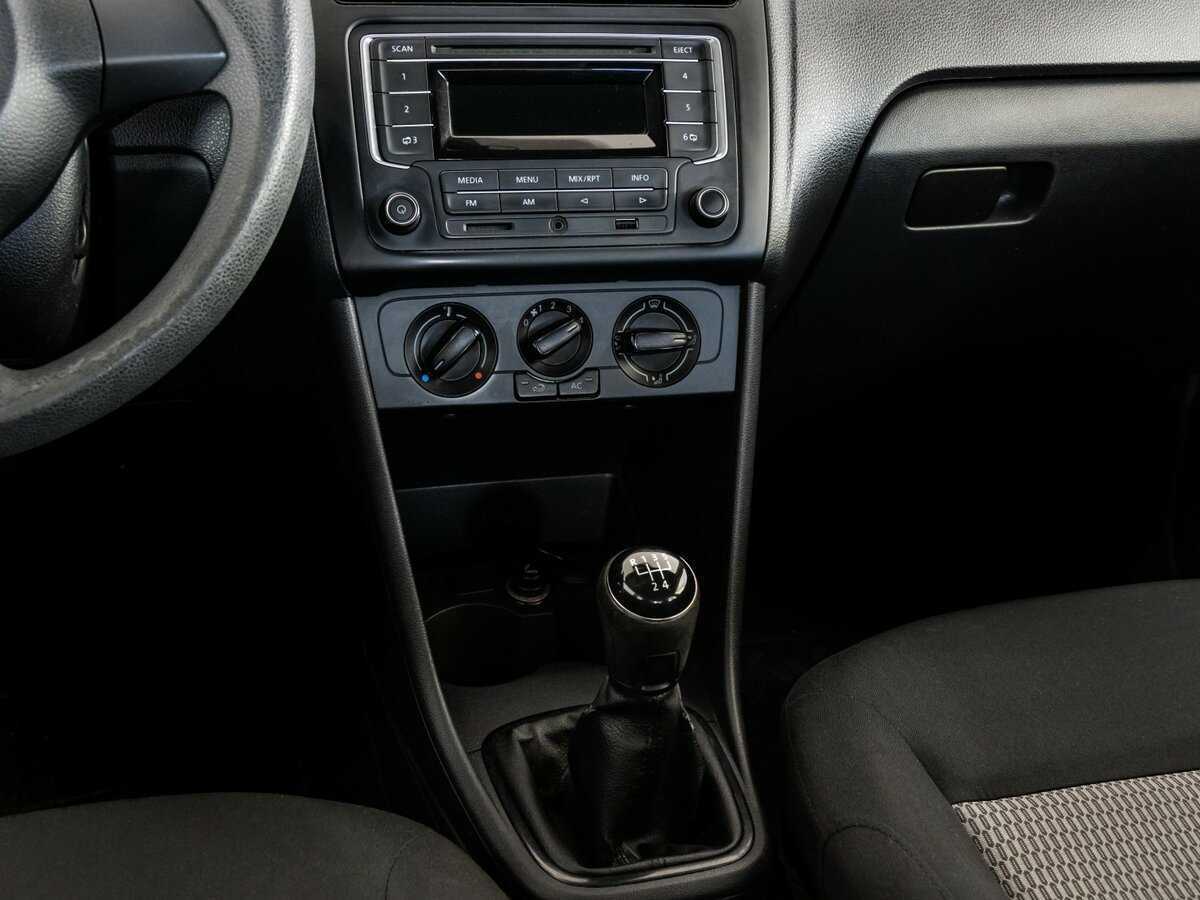 Купить Volkswagen Polo, 2013, 218 000 км, фото №10