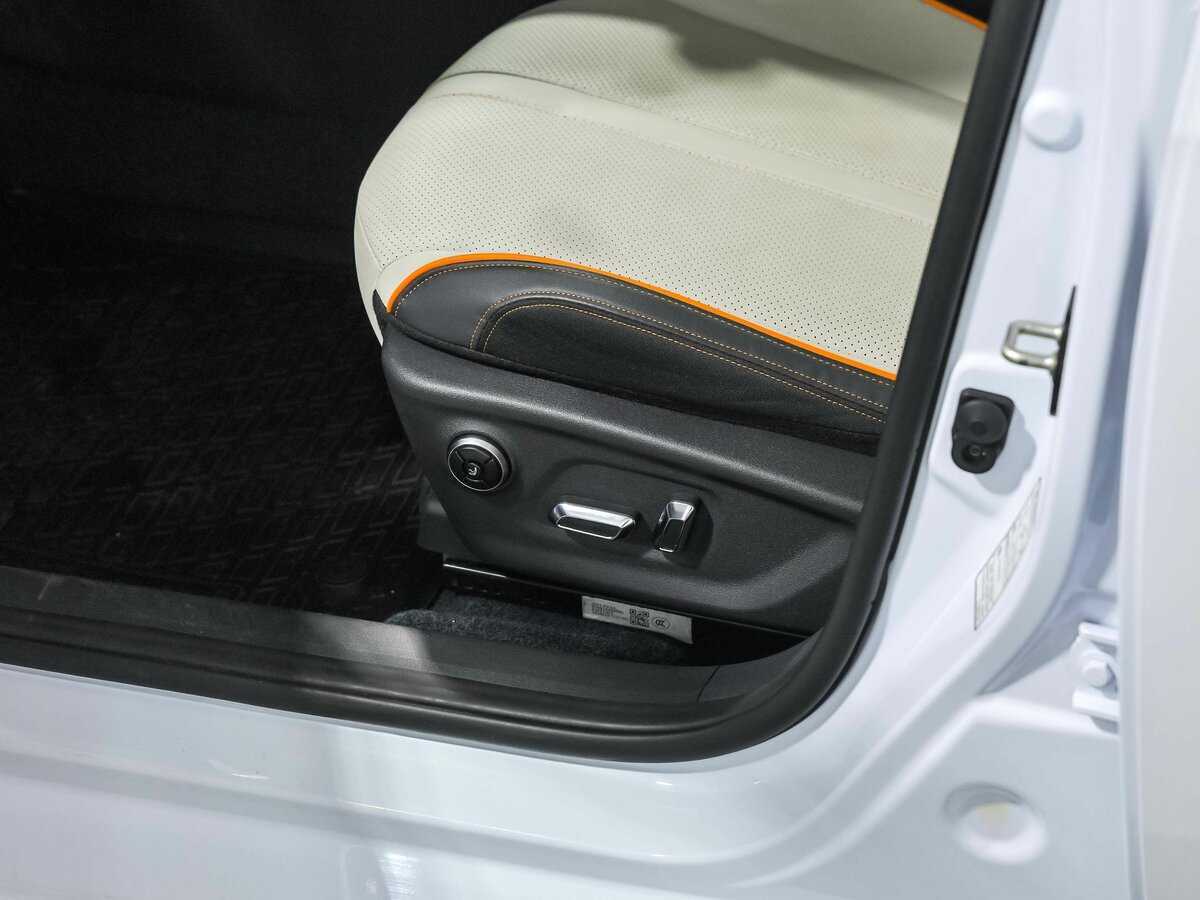 Купить Dongfeng Shine Max, 2023, 80 км, фото №13