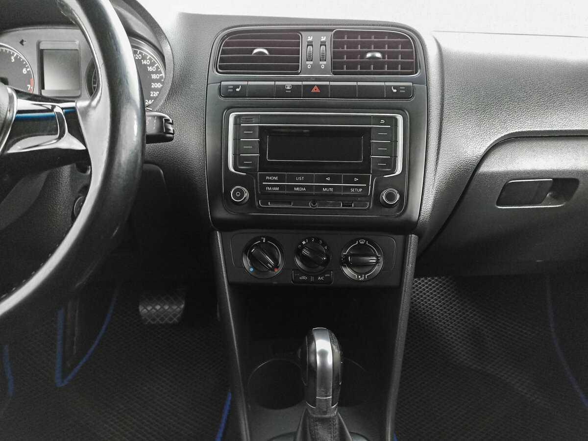 Купить Volkswagen Polo, 2016, 176 528 км, фото №15