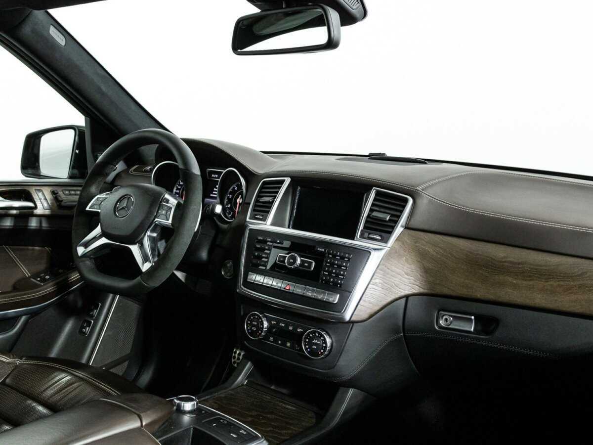 Купить Mercedes-Benz GL-Класс AMG 63 AMG, 2013, 181 075 км, фото №7