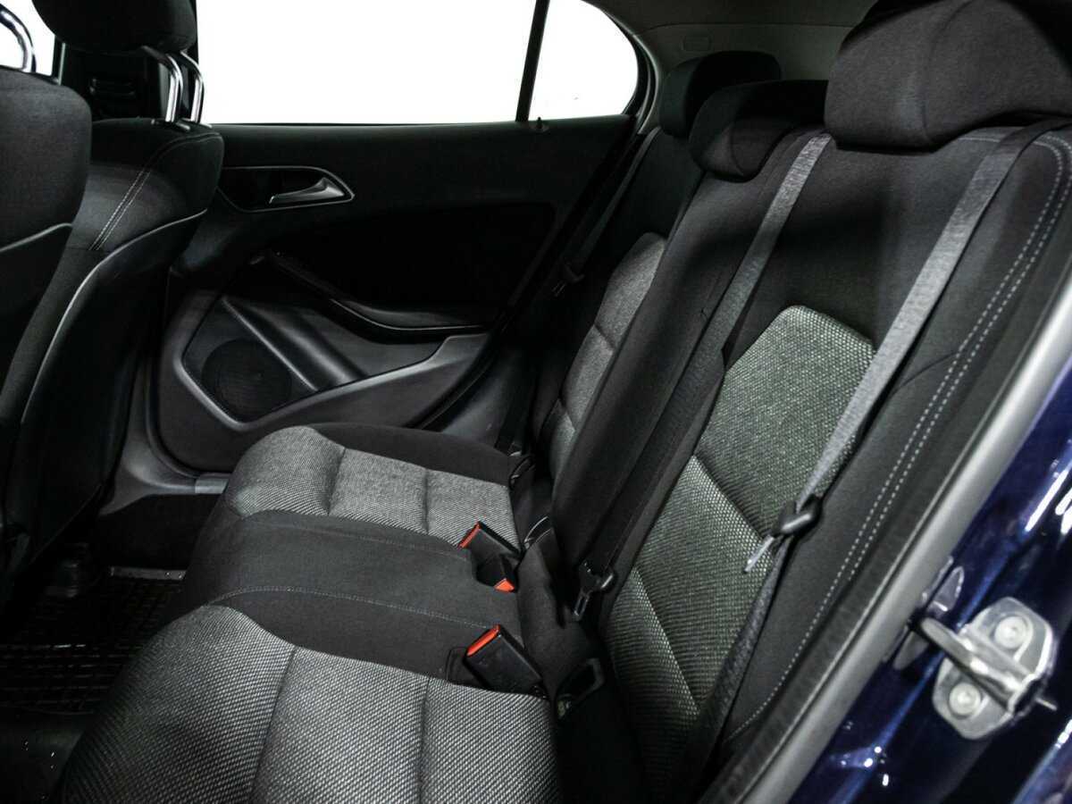 Купить Mercedes-Benz GLA 200, 2017, 128 928 км, фото №10