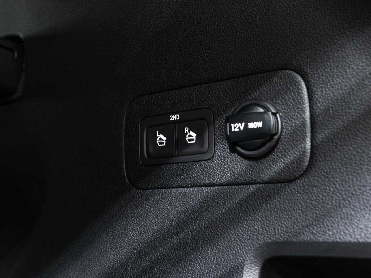 Купить Hyundai Santa Fe, 2022, 8 780 км, фото №17