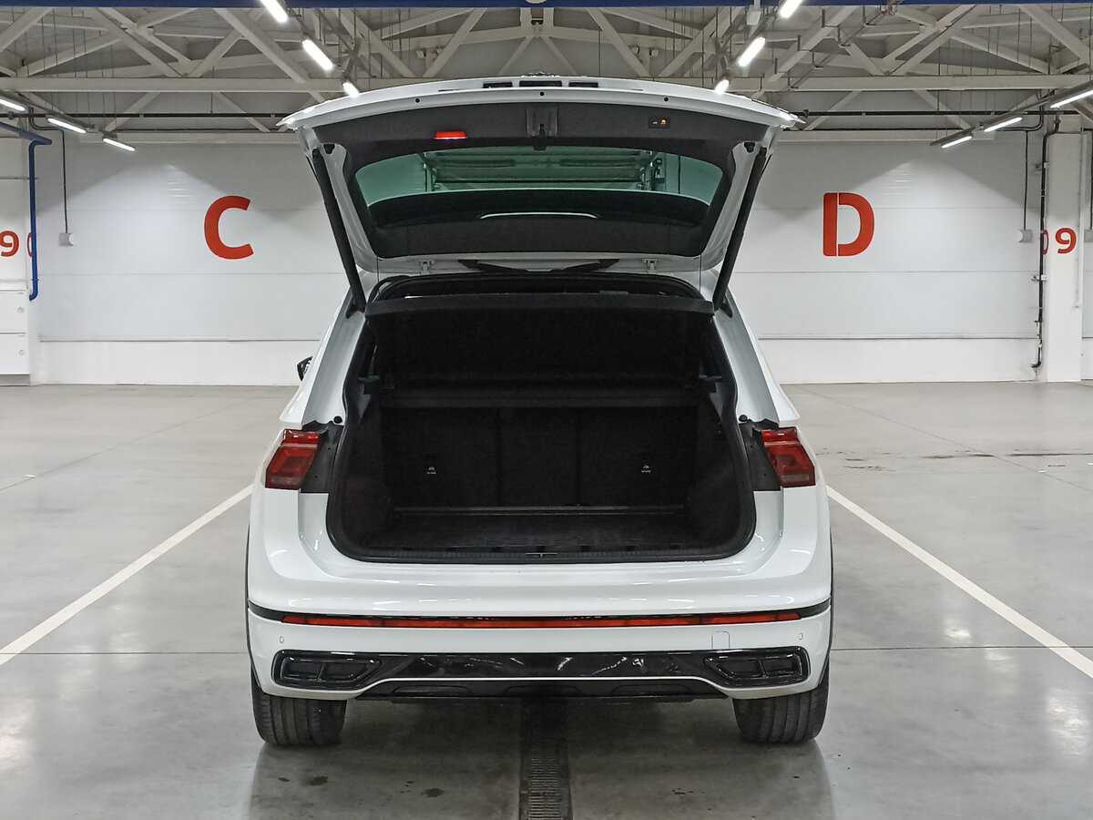 Купить Volkswagen Tiguan, 2021, 35 955 км, фото №10