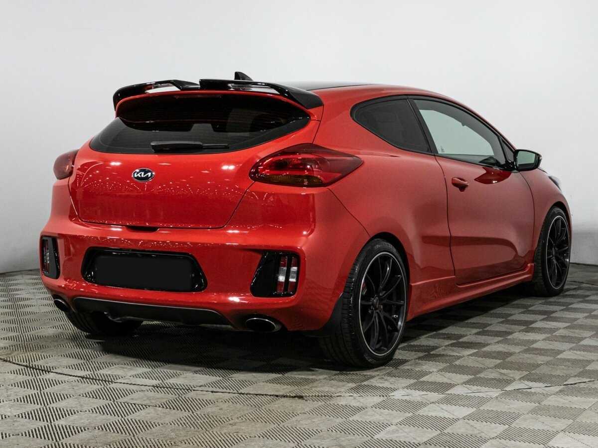 Купить Kia Ceed GT, 2017, 73 646 км, фото №5