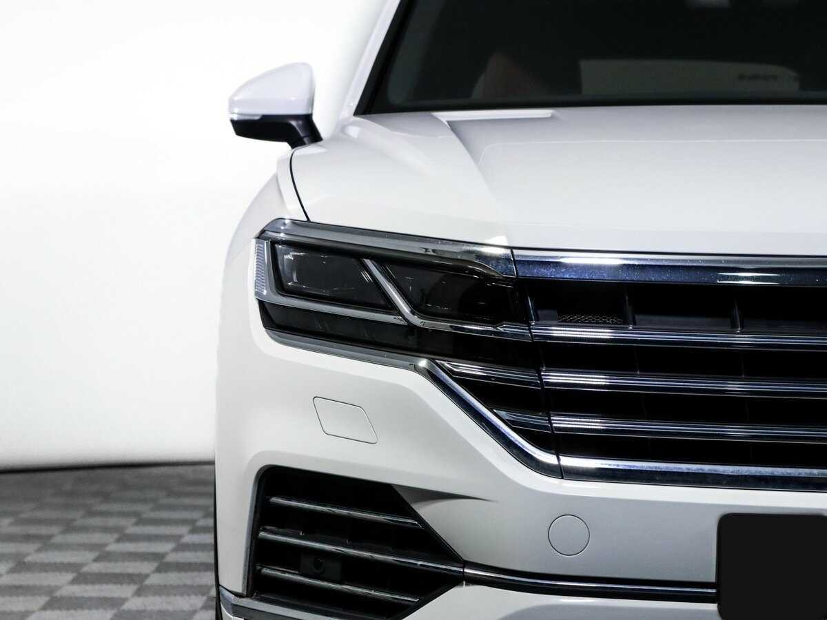 Купить Volkswagen Touareg, 2019, 99 162 км, фото №18