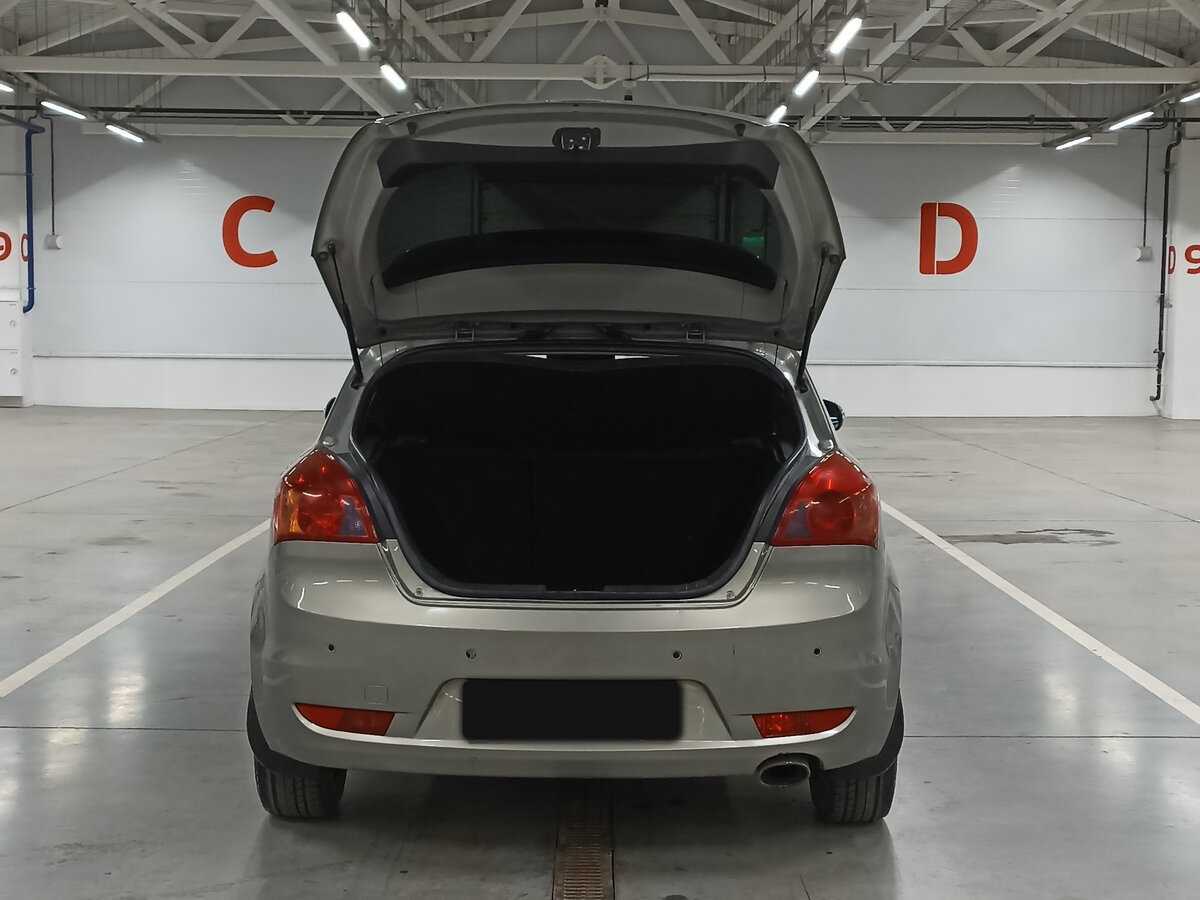 Купить Kia Ceed, 2011, 240 205 км, фото №10