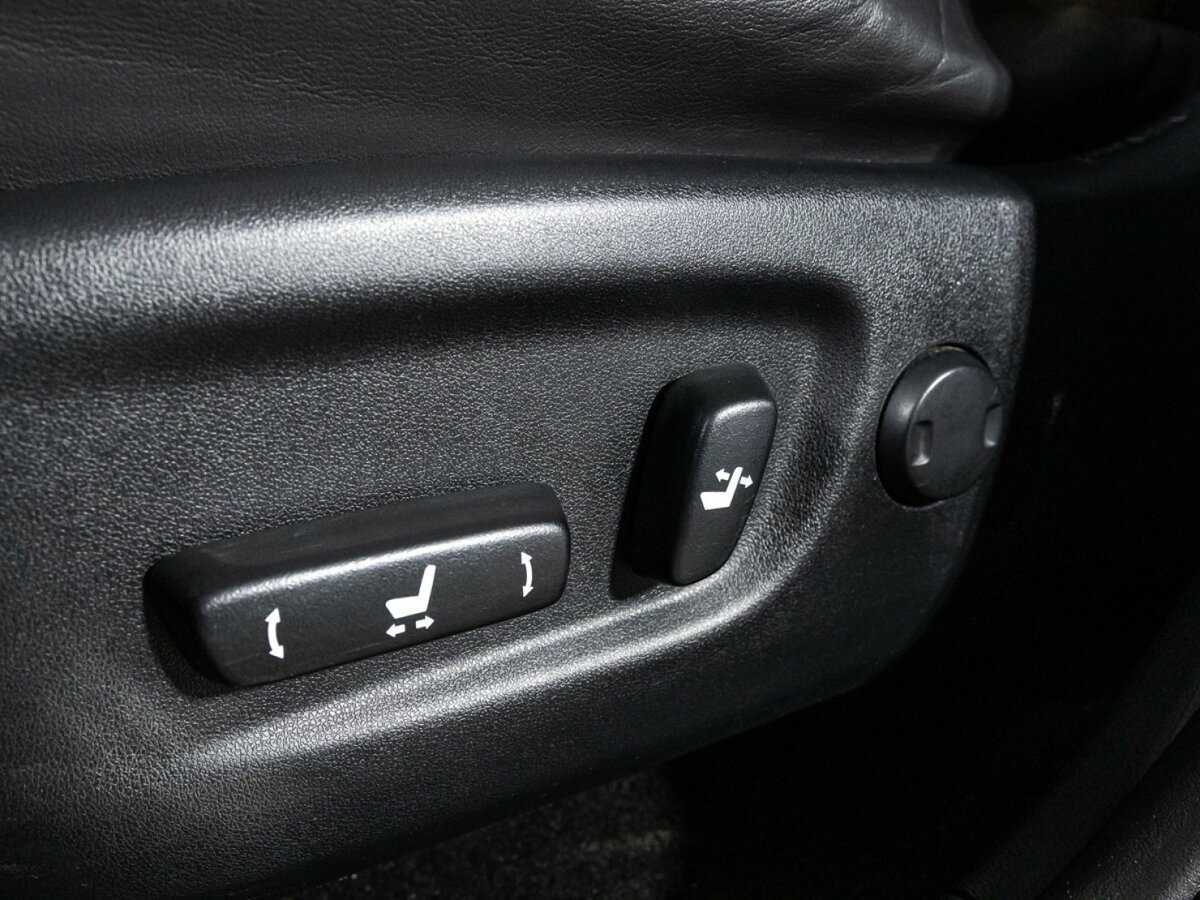 Купить Lexus NX 200t, 2015, 130 220 км, фото №16