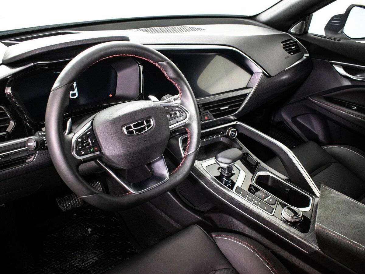 Купить Geely Tugella, 2023, 4 800 км, фото №13