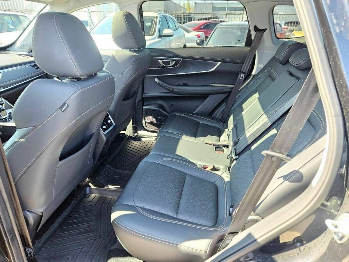 Купить Chery Tiggo 8, 2023, 25 248 км, фото №15