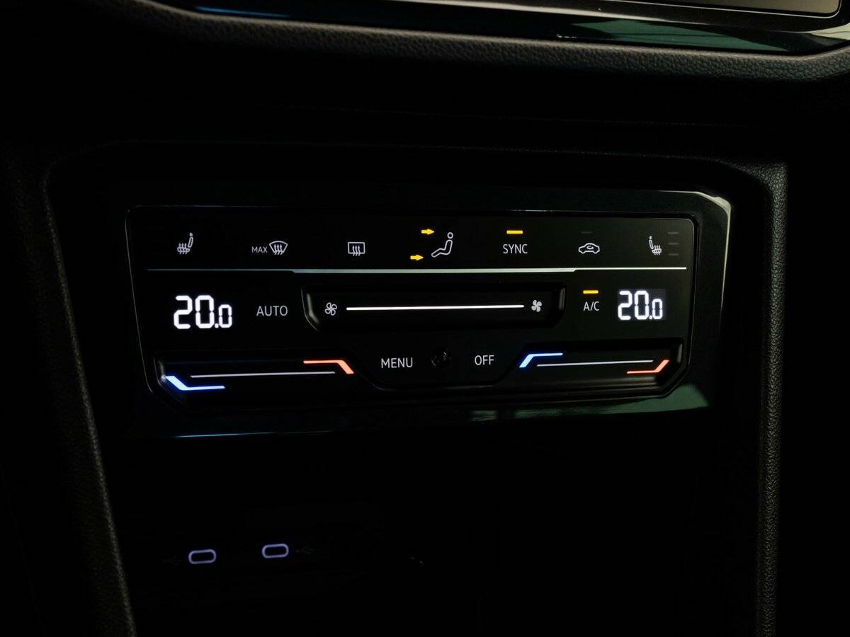 Купить Volkswagen Tiguan, 2021, 71 000 км, фото №15