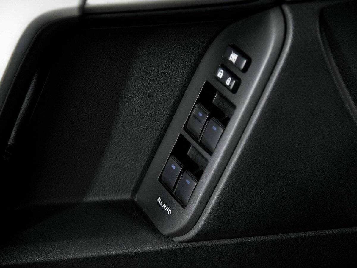 Купить Toyota Land Cruiser Prado, 2017, 296 680 км, фото №18