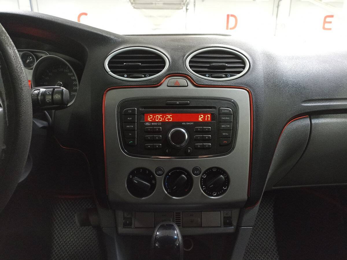 Купить Ford Focus, 2011, 183 666 км, фото №15