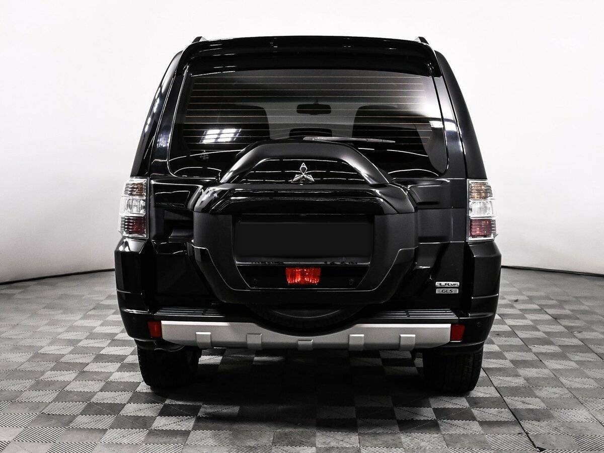 Купить Mitsubishi Pajero, 2017, 70 500 км, фото №6